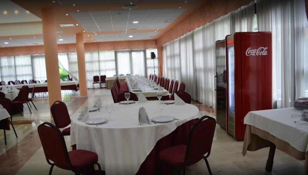 Luz Hotel ハーロー エクステリア 写真